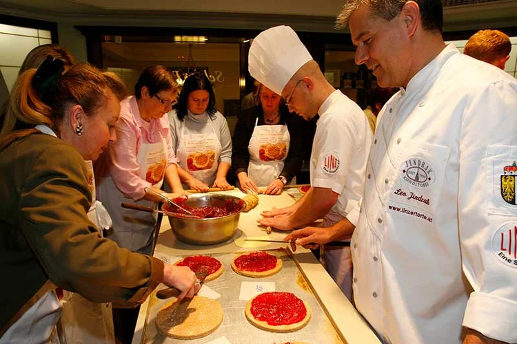 Workshop Linzer Torte backen bei Jindrak