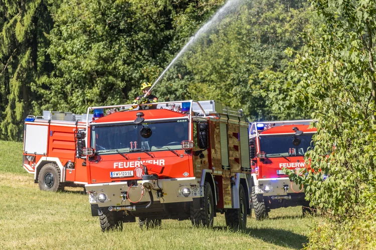 Tatra-Löschfahrzeuge im Einsatz