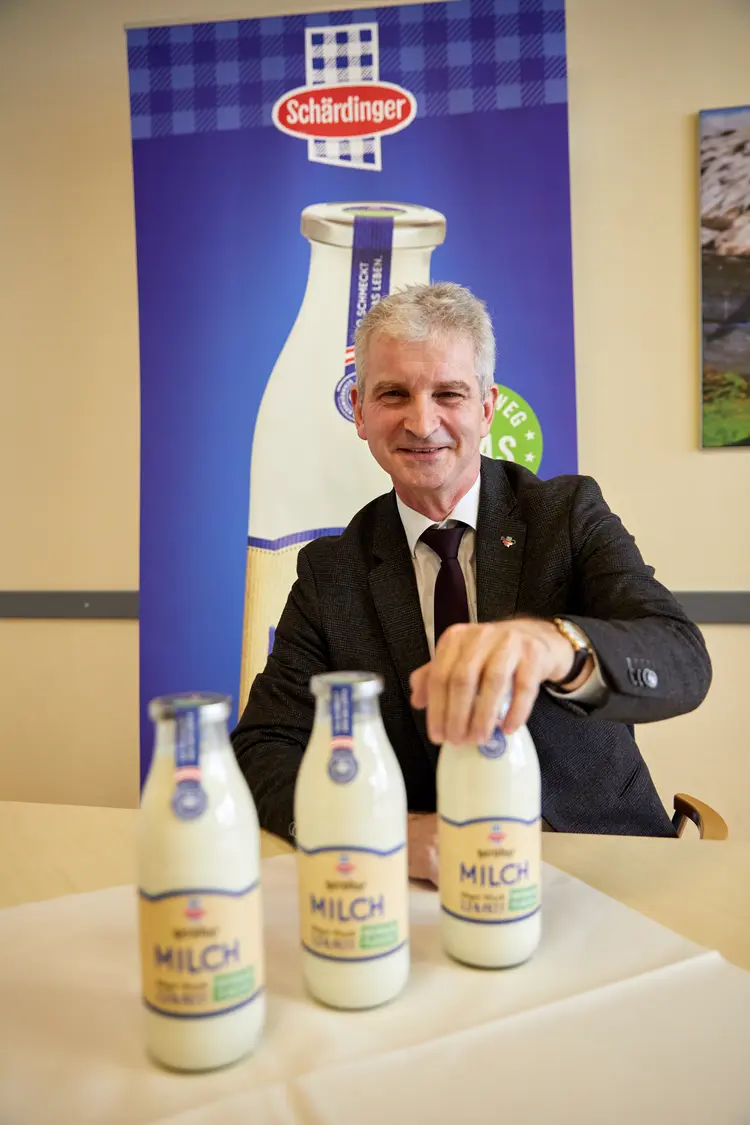 3 Gläser Berglandmilch 